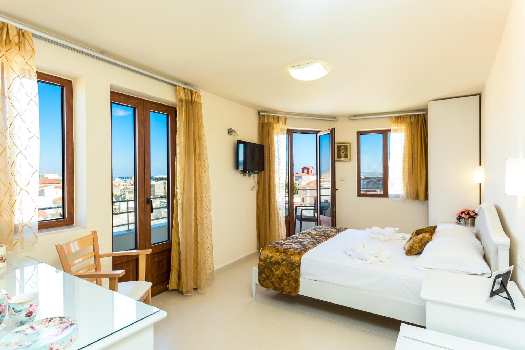 Polyxenia Suites Réthimno Kültér fotó