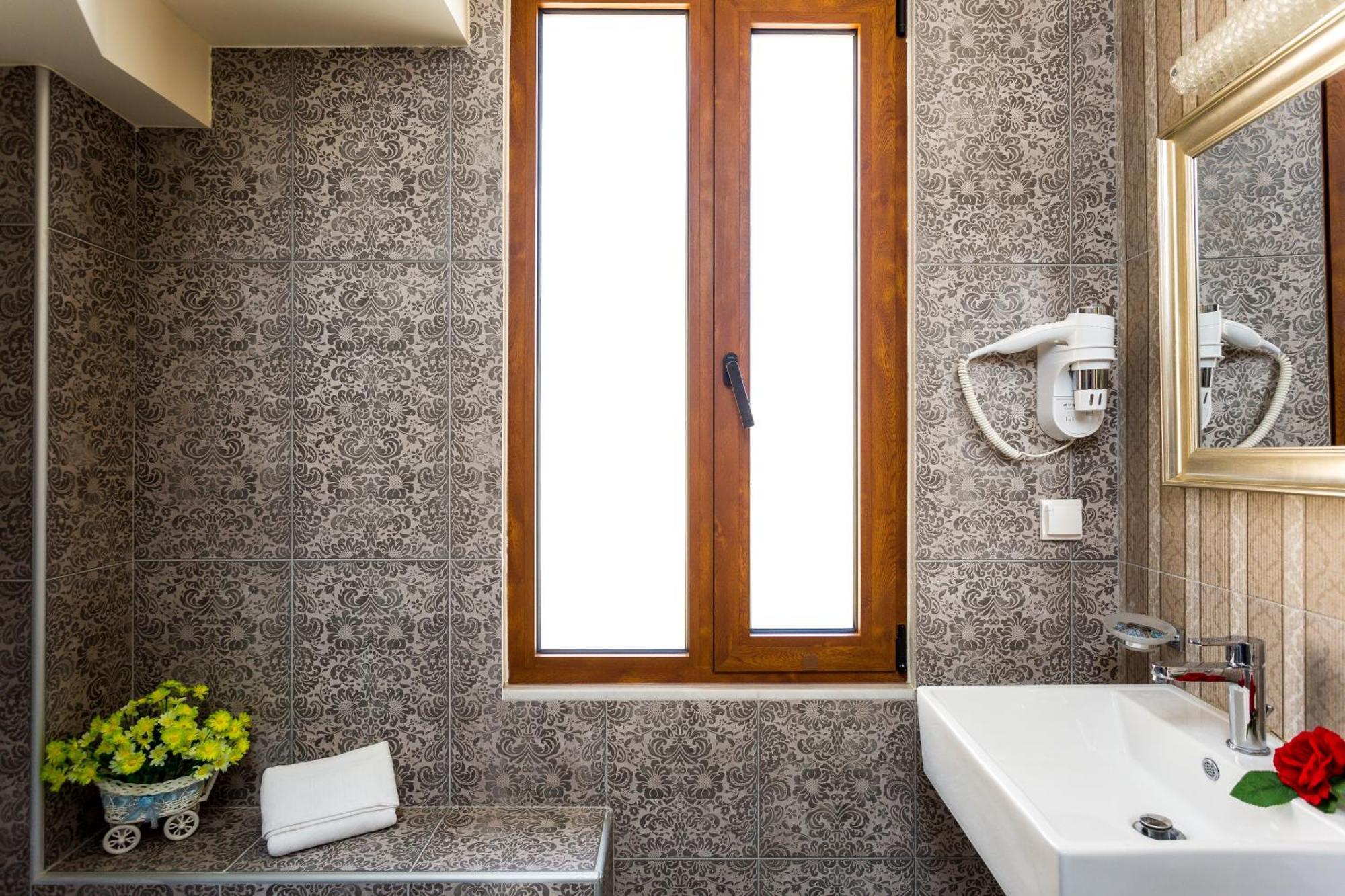 Polyxenia Suites Réthimno Kültér fotó