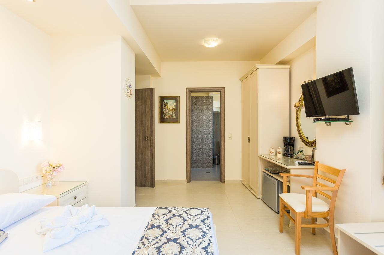 Polyxenia Suites Réthimno Kültér fotó